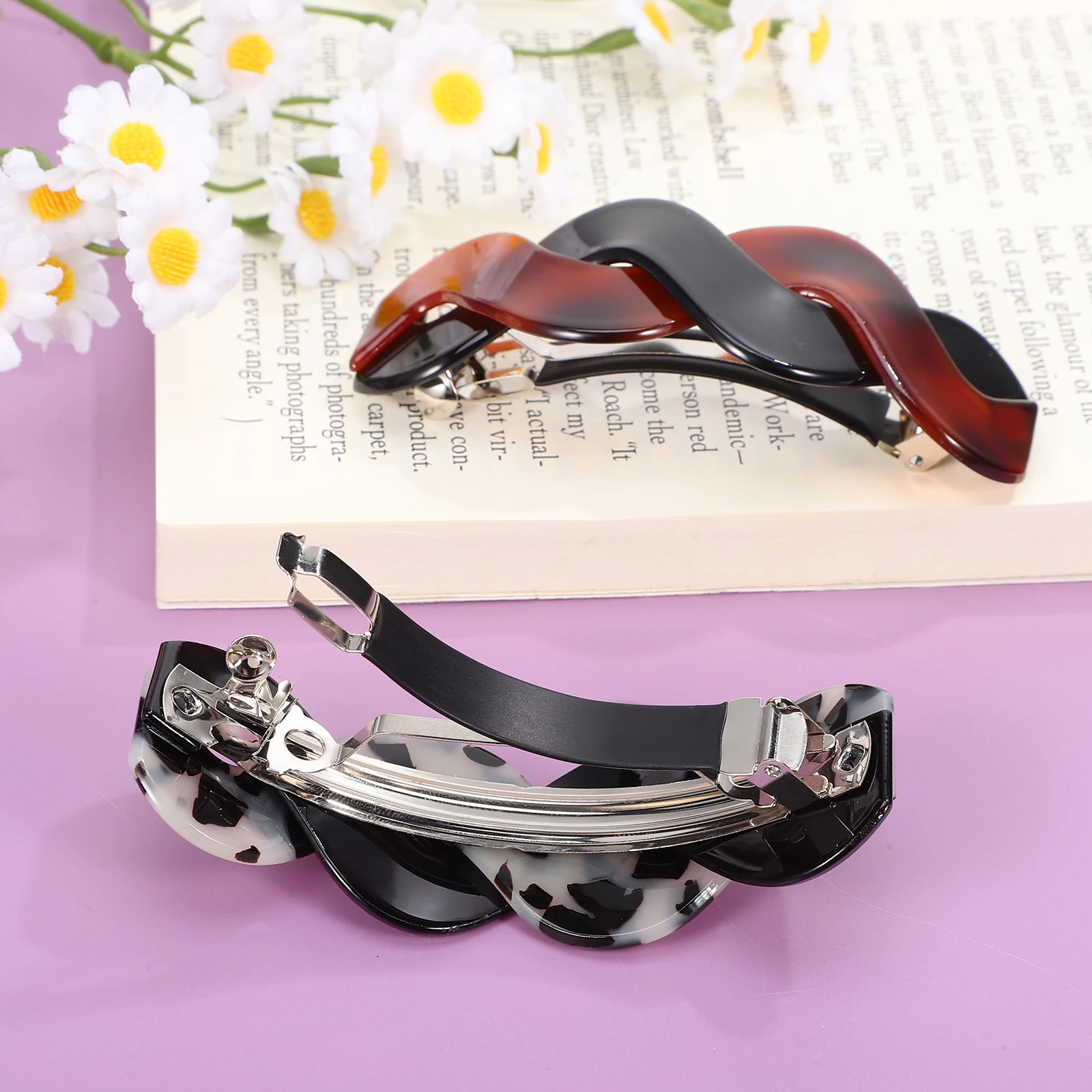 

2Pcs Flat Hair Clips Retro Barrettes for Thick Hair Stylish Snap Accessories Elegant Hairstyle Women Large Barrettes for Women