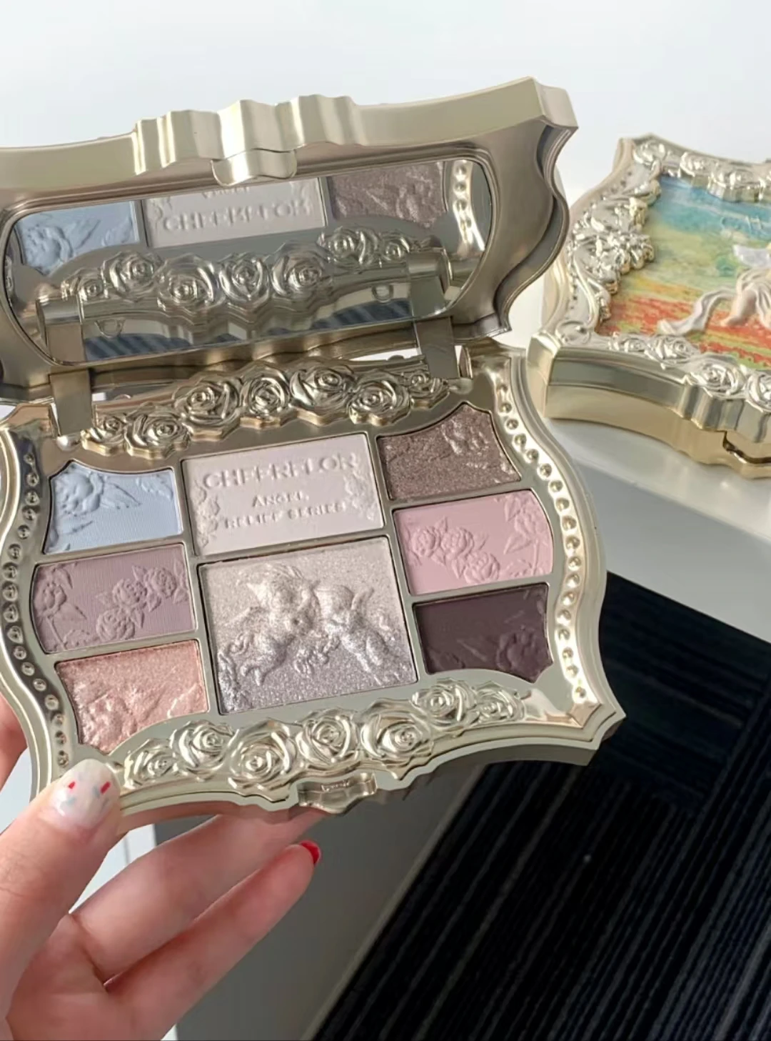 Cheerflor Little Angel Eyeshadow Palette 6 Color Embossed Matte Pearl Glitter Retro Eye Shadow Daily Makeup Cosmetics