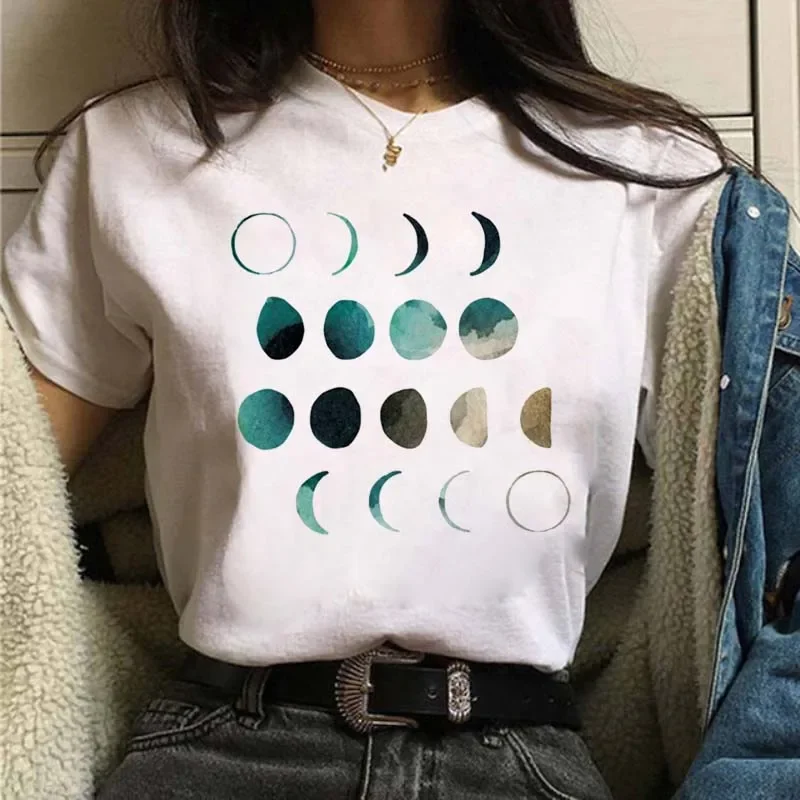 Summer Fashion Half Moon Graphic T Shirt Women Harajuku 90s Korean O-Neck Casual Simple Short Sleeve Tee Tops Unisex