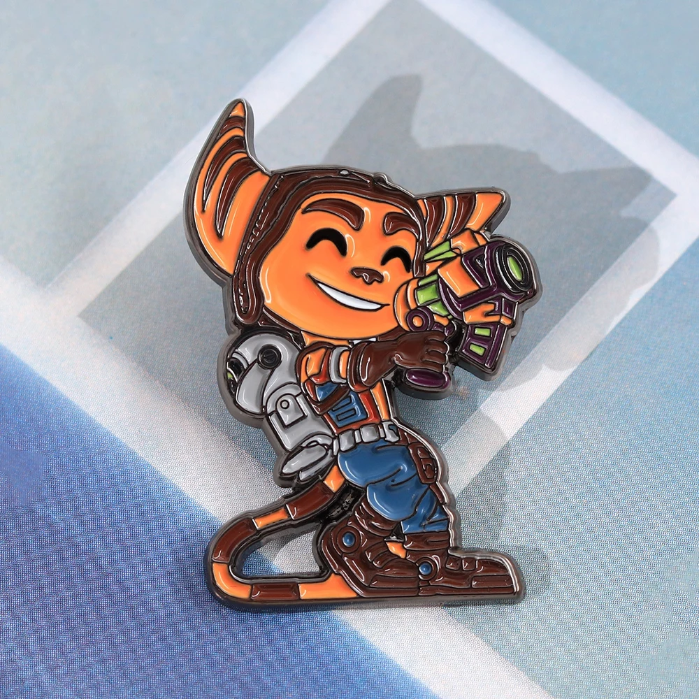 Cartoon-Spielcharakter-Abzeichen Ratchet & Clank Emaille-Anstecknadel Kreative Tier-Anstecknadel Modischer Kragen-Schmuck Abzeichen-Dekoration Geschenk – Detail 4