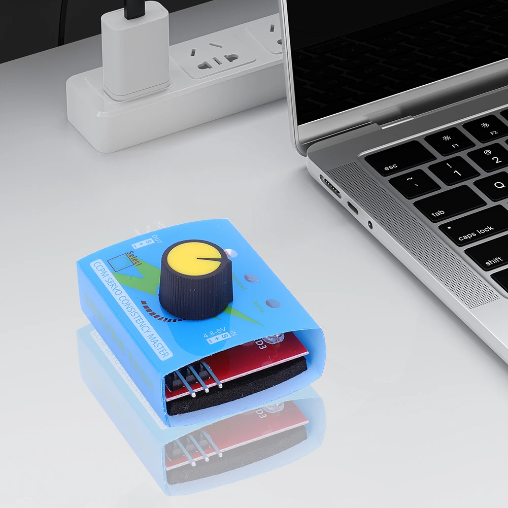 เครื่องทดสอบระบบปรับมุมบังคับพวงมาลัย DC 4.2-6.0V เครื่องทดสอบความสม่ำเสมอของ ESC ช่องสัญญาณไฟฟ้า เครื่องวัด CCPM สำหรับเฮลิคอปเตอร์ รถ และเรือบังคับวิทยุ