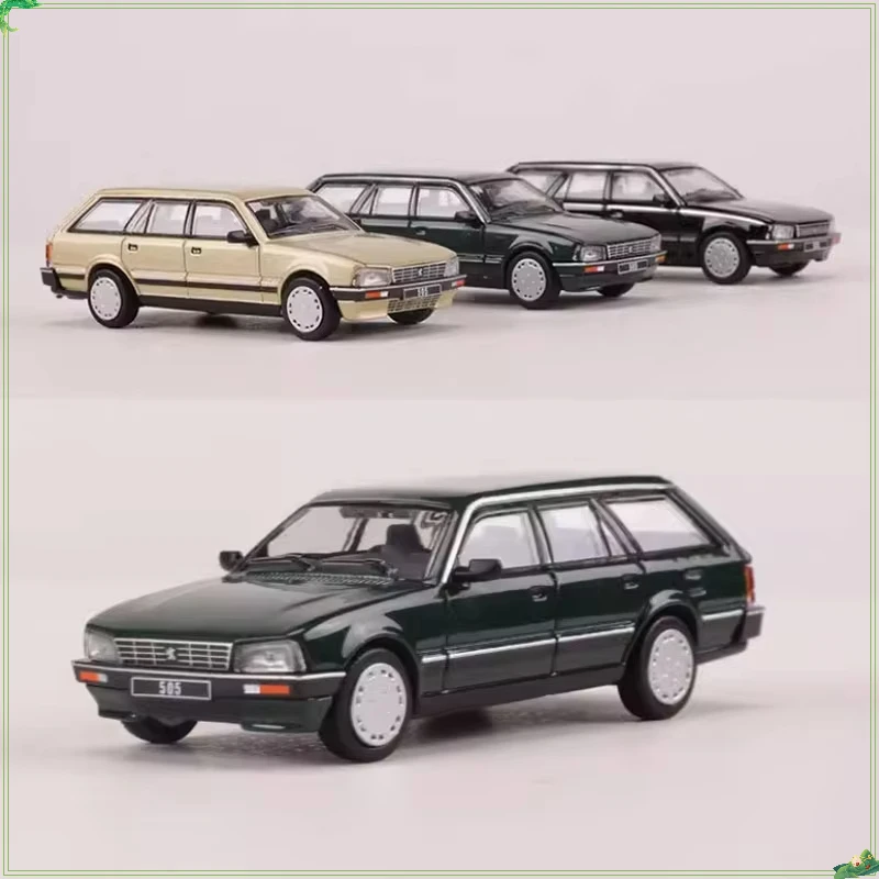 Diecast DCT 1:64 Scale 1986 SW 505 Vintage Station Wagon Simulation Alloy Car Model Collection Display Ornament Toy Gift