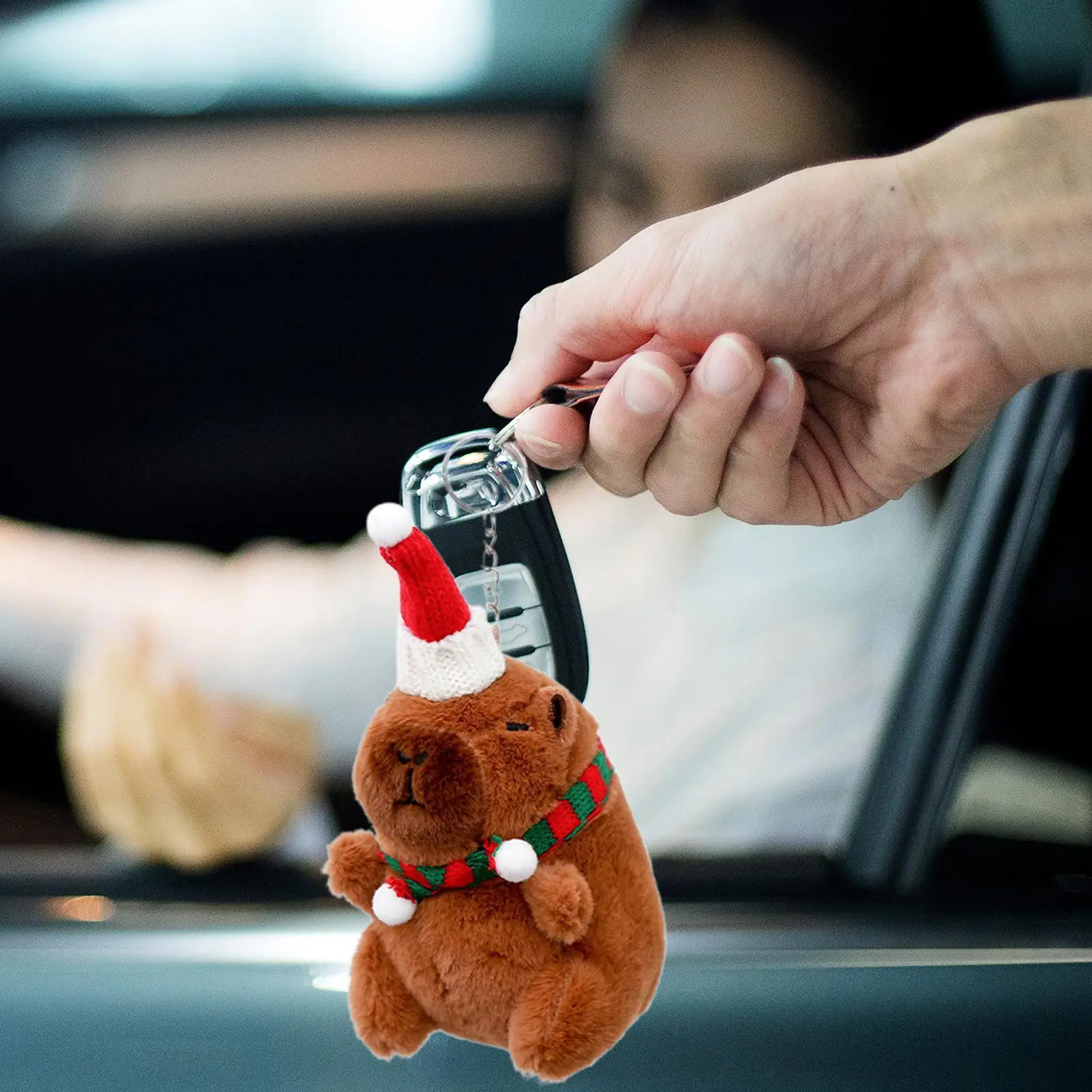 

Плюшевый брелок с капибарой, милый мультяшный брелок для ключей, игрушка, рождественская капибара, милый плюшевый брелок для взрослых, детей, классные призы, подарок