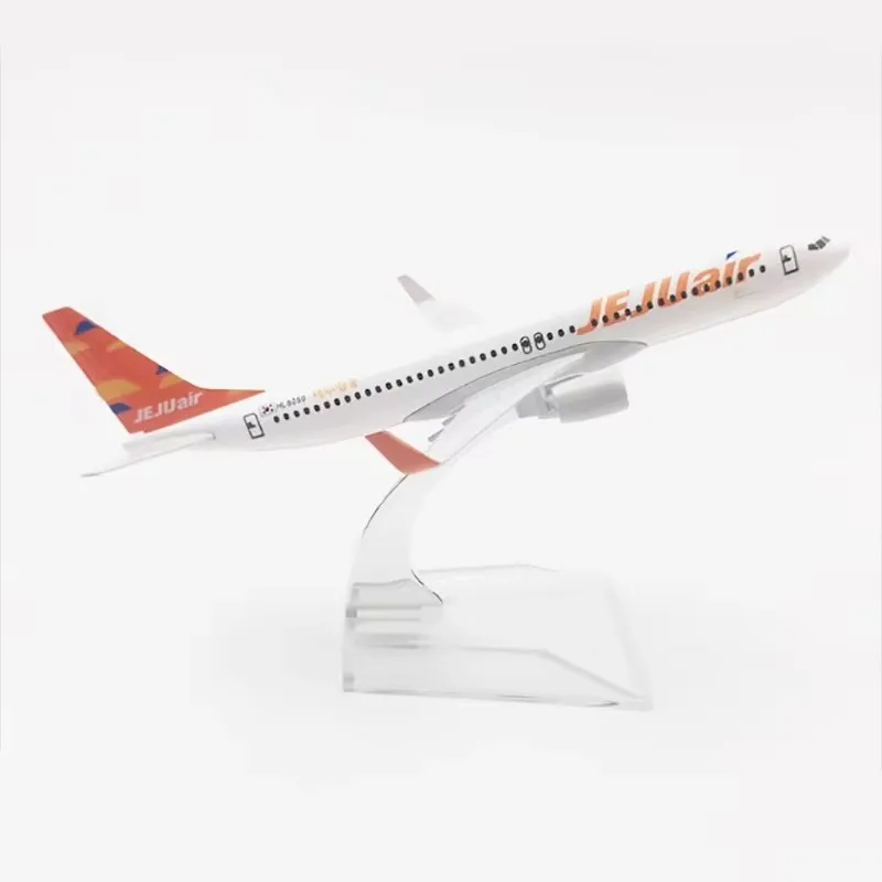 1/400 Scale Jeju Air B-737 Model Simulation Passenger Aircraft Alloy Collectible Commemorative B737