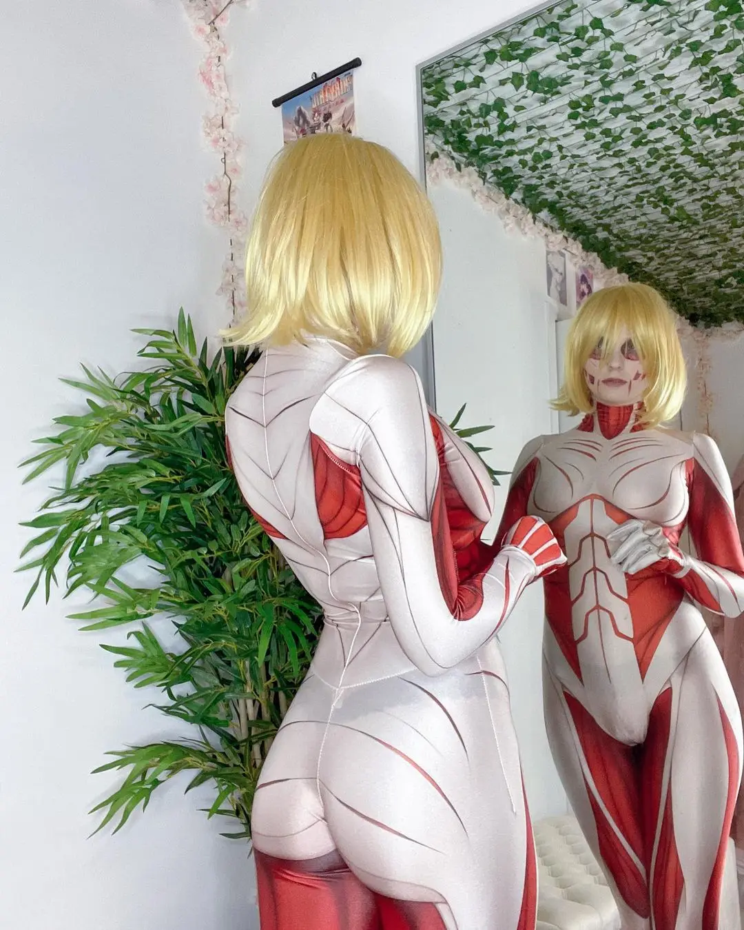 Halloween Annie Leonhardt Female Titan Cosplay Costumes Attack on Titan Female Zentai Bodysuit