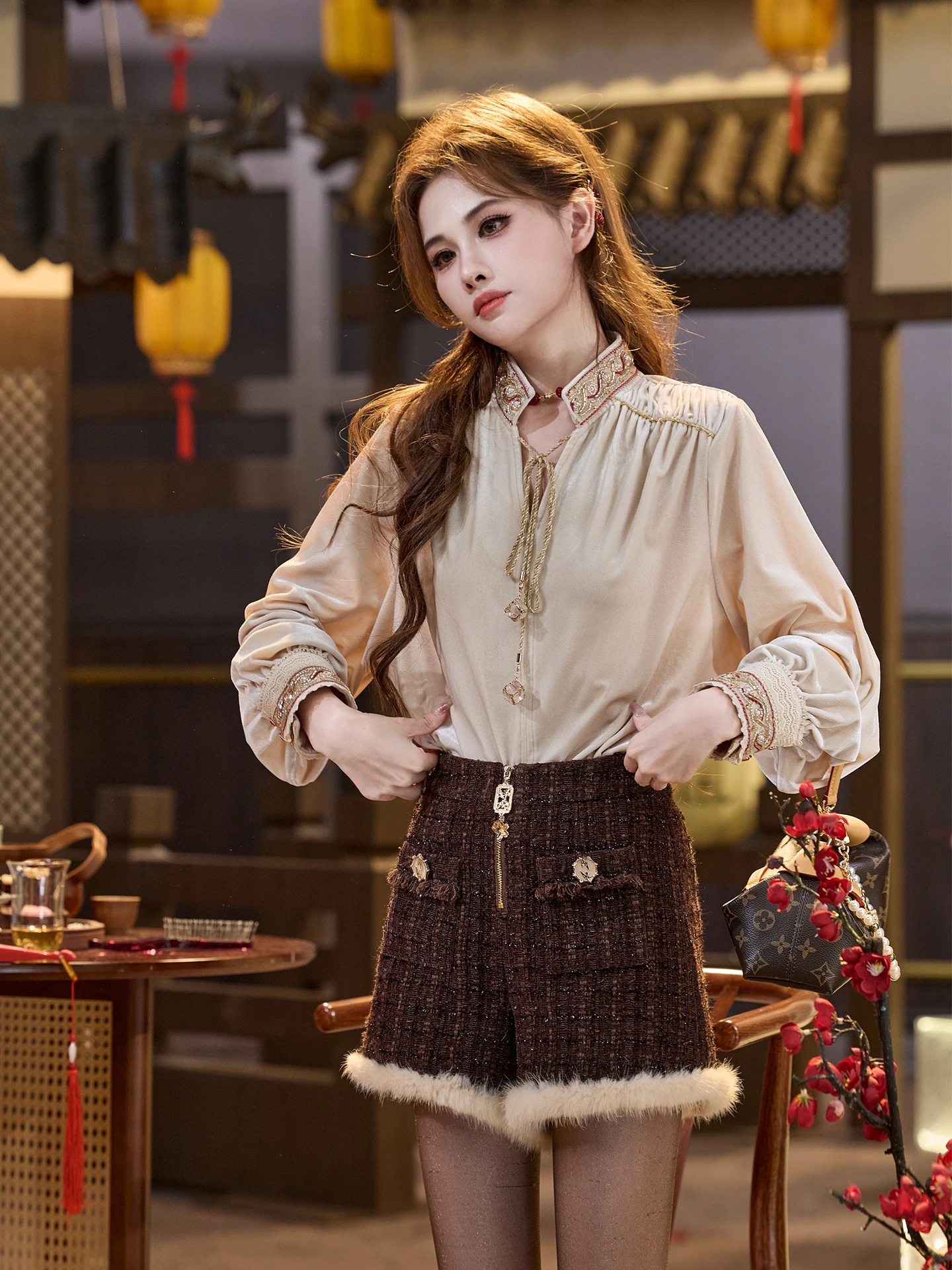 

Женская рубашка TUNT осенне-зимняя, вельветовая, в стиле ретро, с вышивкой, на пуговицах, с воротником-стойкой, свободного кроя, с длинным рукавом, из смесового полиэстера