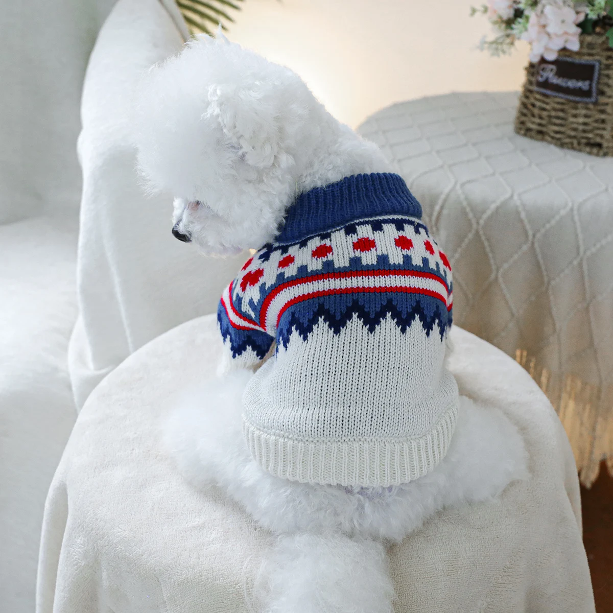 1PC pet clothing Fer Island blue sweater spring and autumn pullover knitted sweater suitable for small and medium-sized dogs