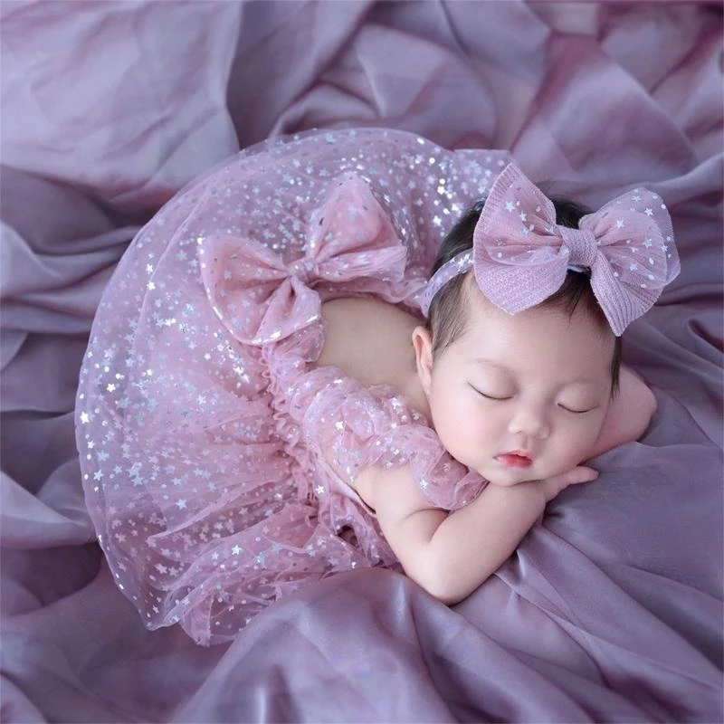 ทารกแรกเกิดที่สวยงามการถ่ายภาพชุด Tulle น่ารัก Hairband Props Bowknot และ Star สำหรับทารก 0 ถึง 3 เดือน 24BE