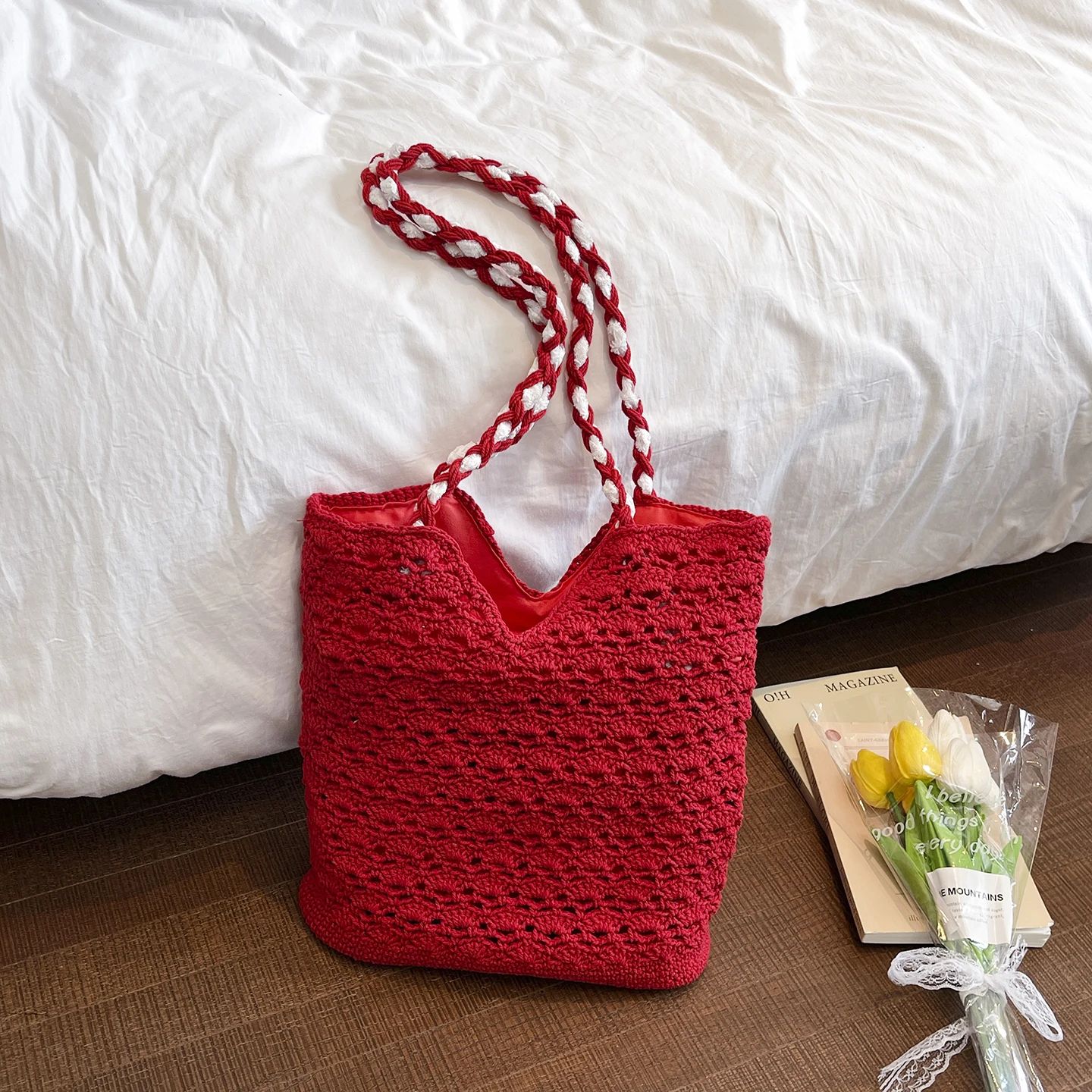 

Fashion Summer Large Capacity Women's Beach Bag Design Hollow Out Cotton Rope Crochet Woven Shoulder Bag Vacation Beach Bag