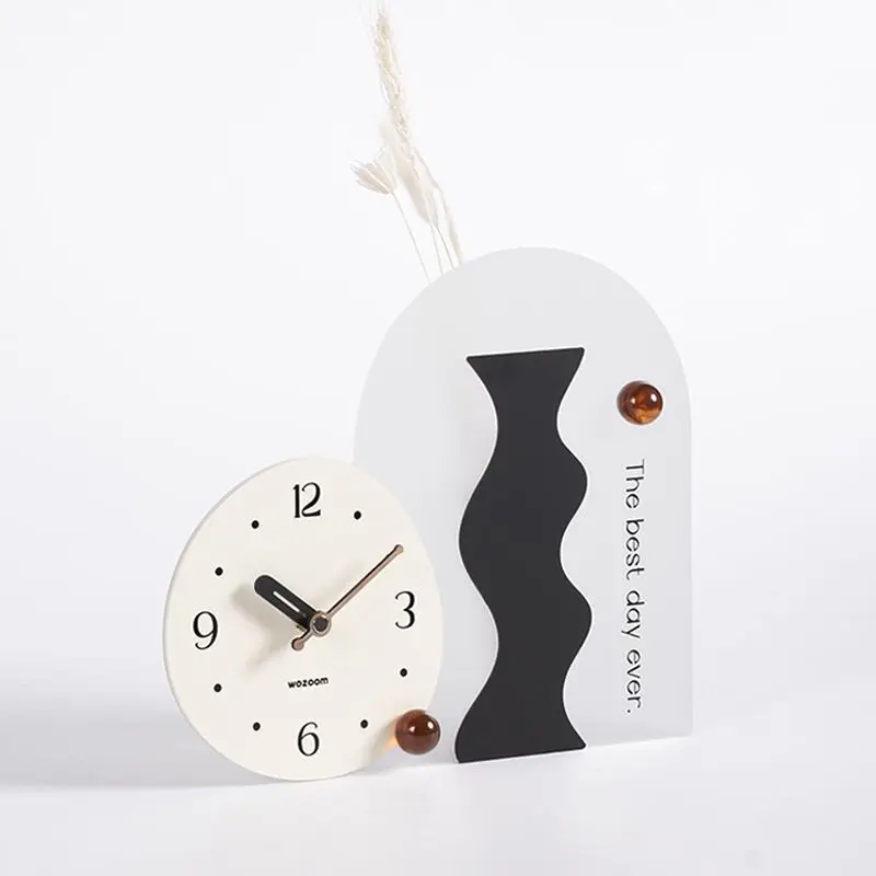 

Modern living room entrance entrance light luxury desktop ornament TV cabinet home clock decoration