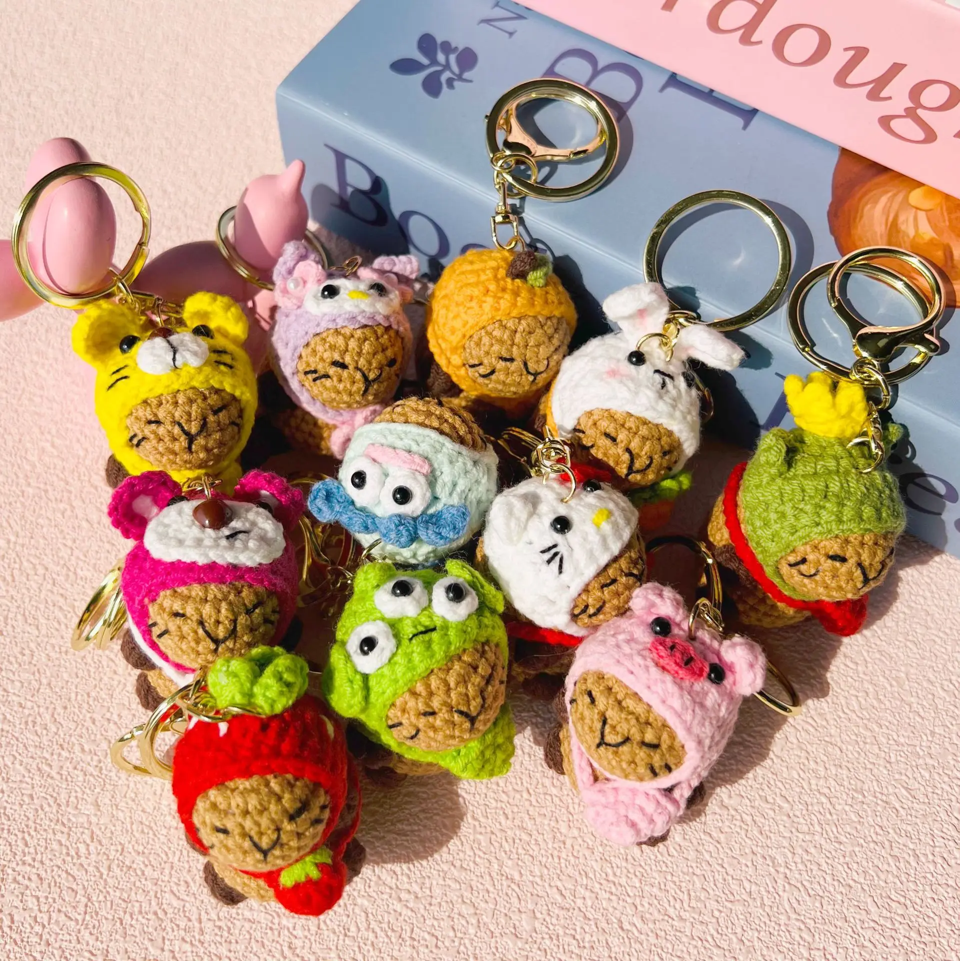 Handmade Hook DIY Crochet Capybara Dolly Keychain Finished Knitting and Needle craft Decoration Backpack Charm Children Gift