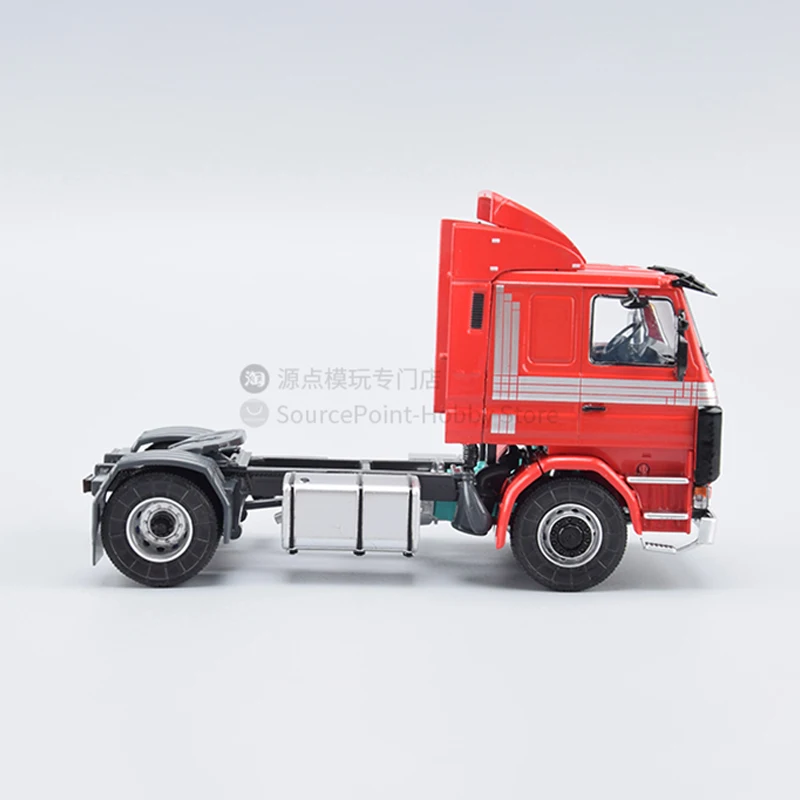 1:43 Scale Diecast Alloy Scania-113M European Tractor Truck Toys Cars Model SSM1565 Classics Adult Souvenir Gifts Static Display