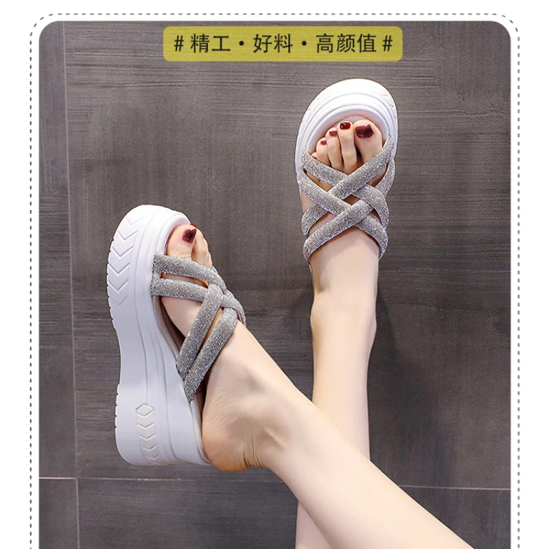 High heel sandals for women to wear new fashionable and versatile flatform bottom slippers for women rhinestones in summer