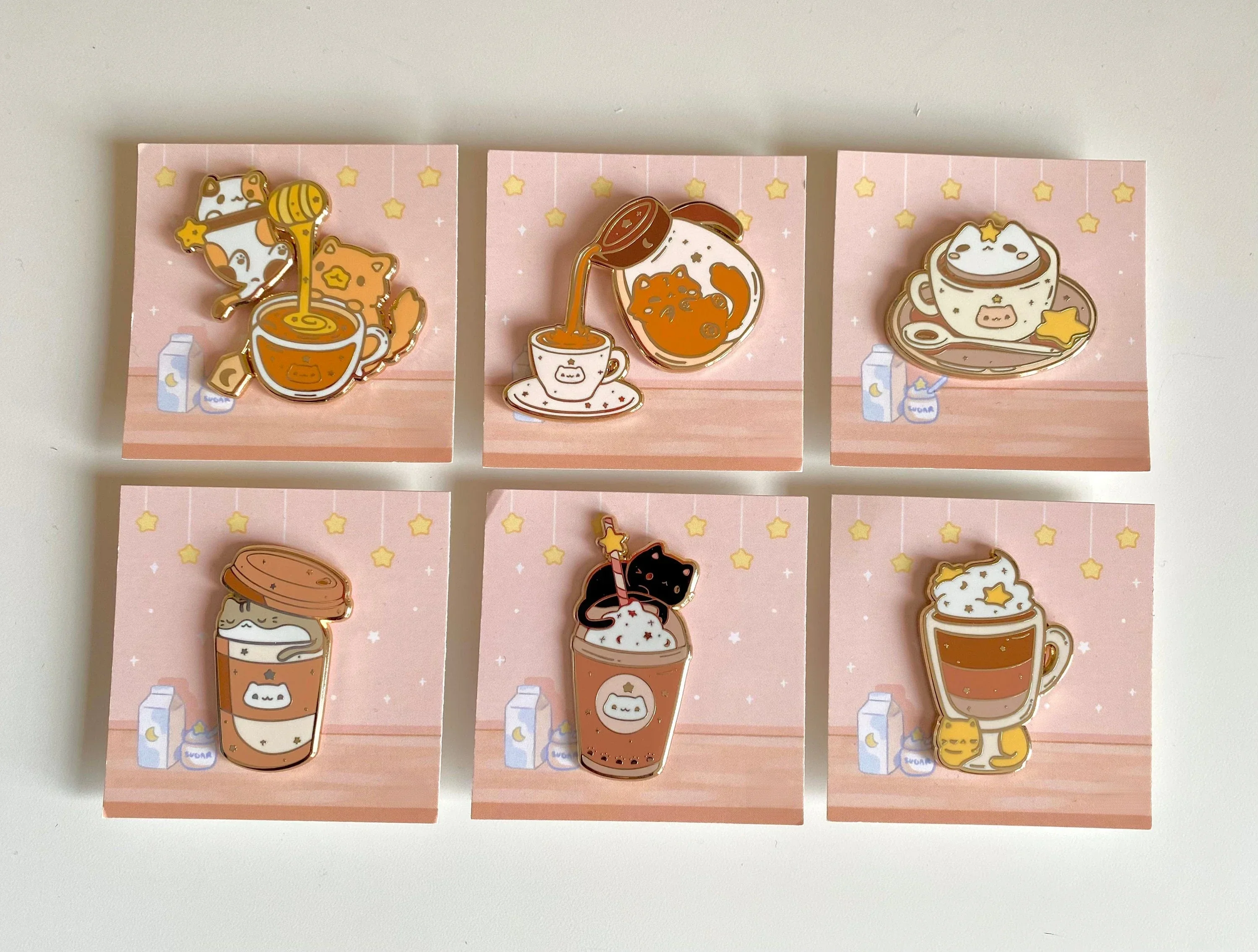 Broches de alfinete esmaltados para café de gato celestial, coleta de sobremesa kawaii