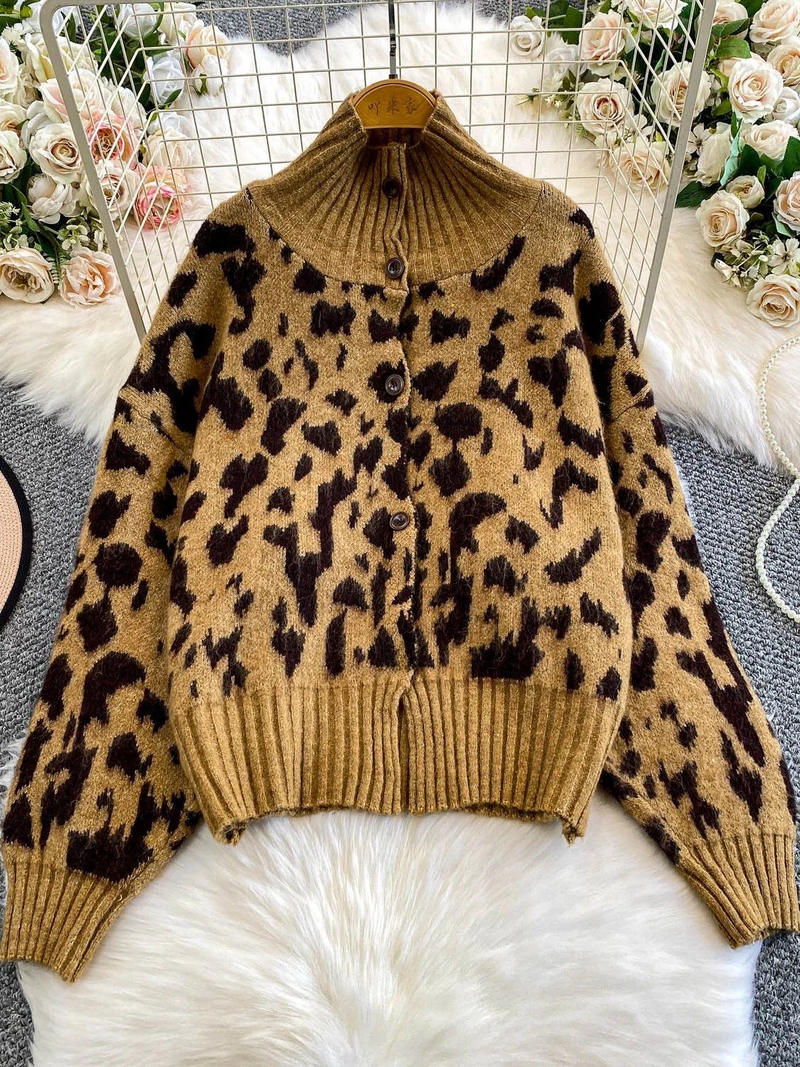 Ele Stampa leopardata Patchwork Colletto alla coreana Maglieria da donna allentata Capispalla invernale morbido Maglione lungo dimagrante