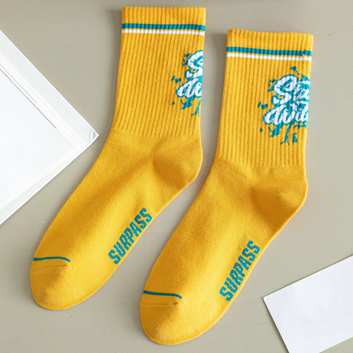 Calcetines elásticos de tubo acanalado con letras para mujer y adulto, medias cortas de Trekking, largas y traviesas, estilo coreano, ropa de calle de verano, 3 pares