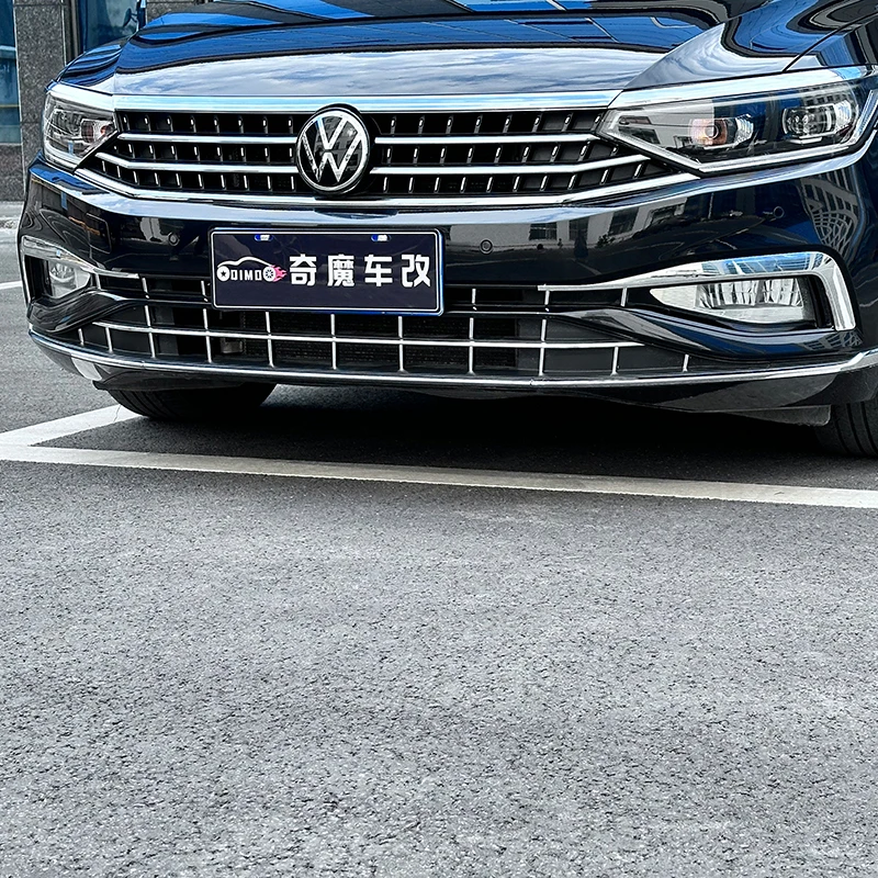 For VW Passat B8 Lower Grille Chrome 2019 2020 2021 2022 2023 Passat B8 sedan Grille Chrome Front Bumper Light Strip