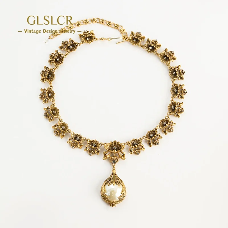 

Vintage Baroque Pearl Exaggerated Luxury Necklace For Women Pendant Gold Color Flower Jewelry High Quality Vacation Trends 2025
