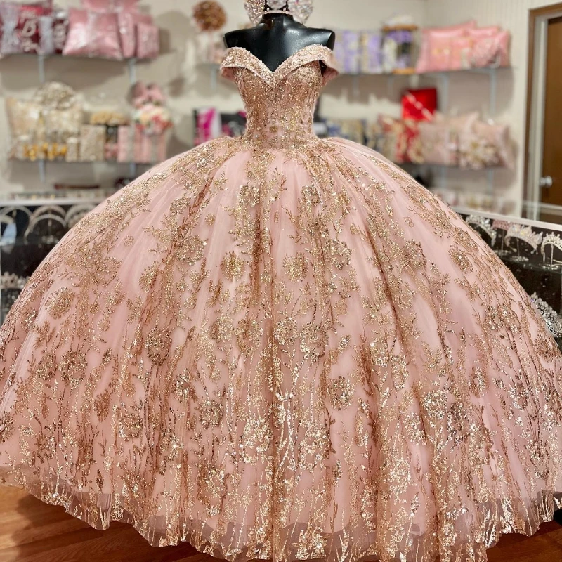 Розовое фиолетовое платье принцессы Quinceanera с открытыми плечами бальное платье 2024 милое платье с 16 бусинами Золотая аппликация кружево 15th Вечерние