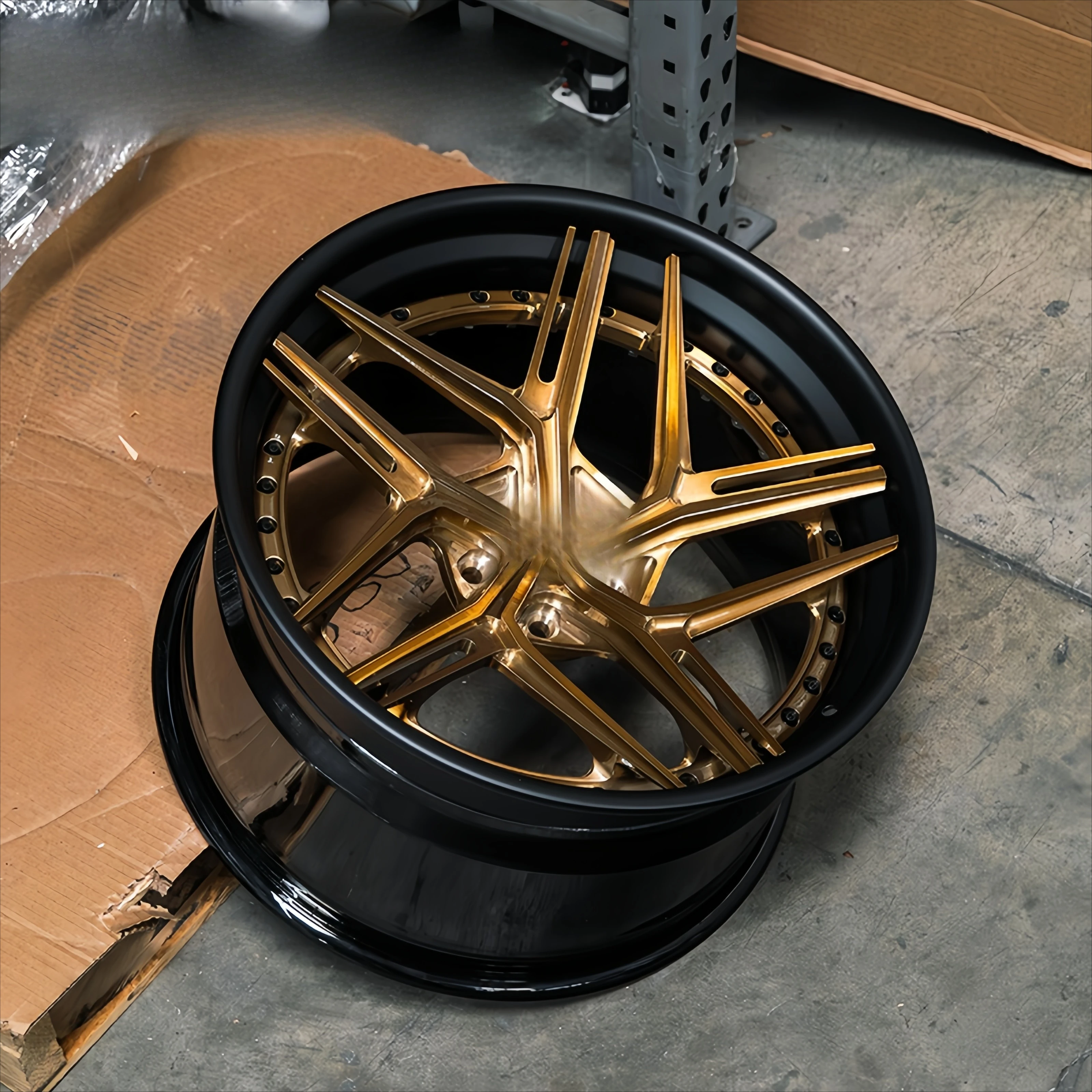 

Литые двухсоставные колесные диски 5x114.3 5x130 5x127 с глубоким ободом и стальными спицами для C8 Urus