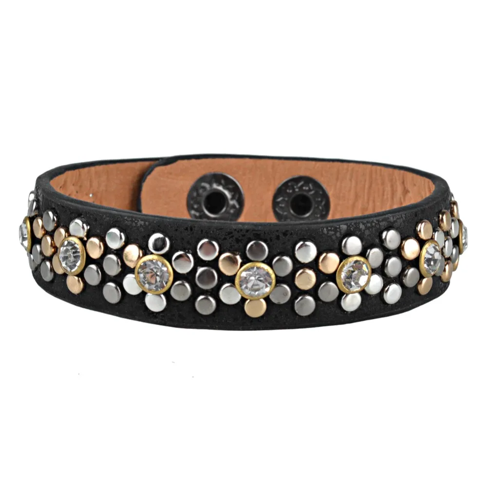 Kirykle 2018 New Women Jewelry Leather Bracelets Brand Fashion Punk Wide Rivet Cuff Bracelets & Bangle for Women Accessory