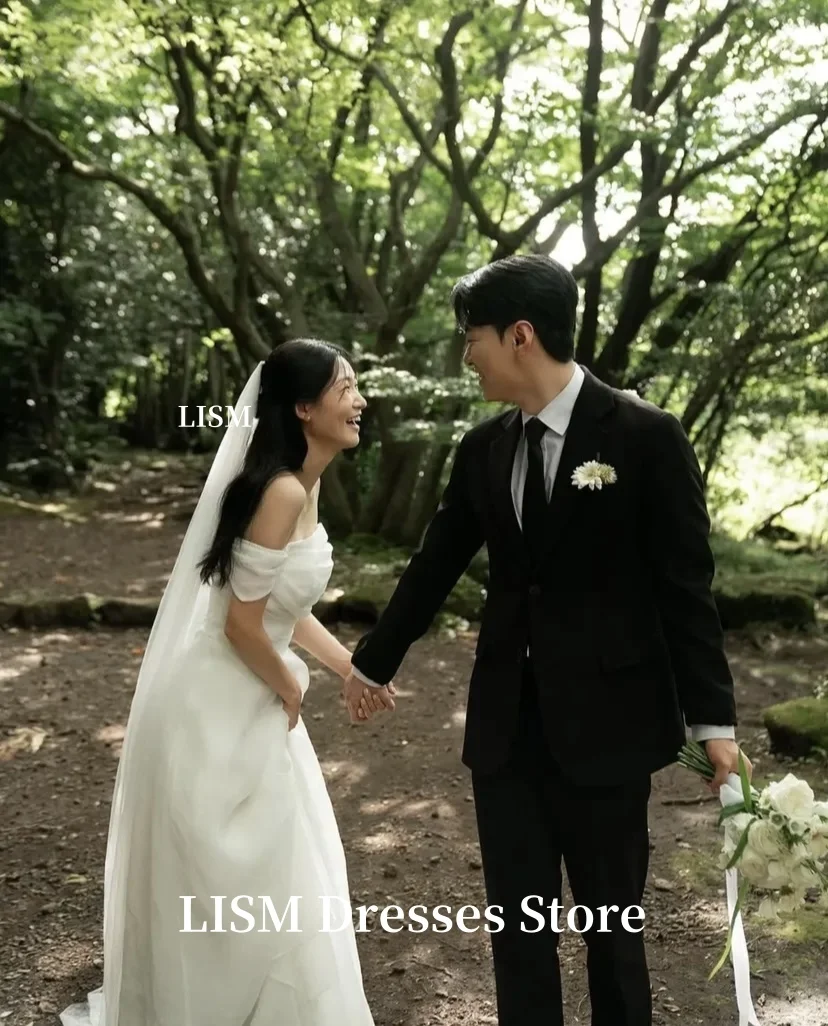 LISM Abiti da sposa semplici coreani con spalle scoperte A-Line Abiti da sposa lunghi in organza di seta Servizio fotografico nne Anelli con corsetto personalizzato sul retro