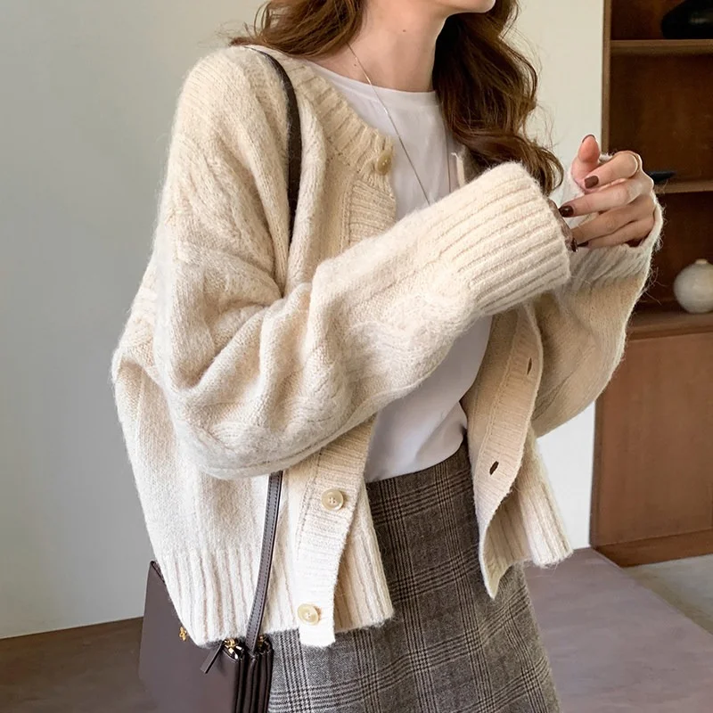 Autumn Elegant Warm Sweater Cardigan Fashion Loose Thick V-neck Knitted Sweater Gentle Vintage Winter Clothes Women Tops 16053