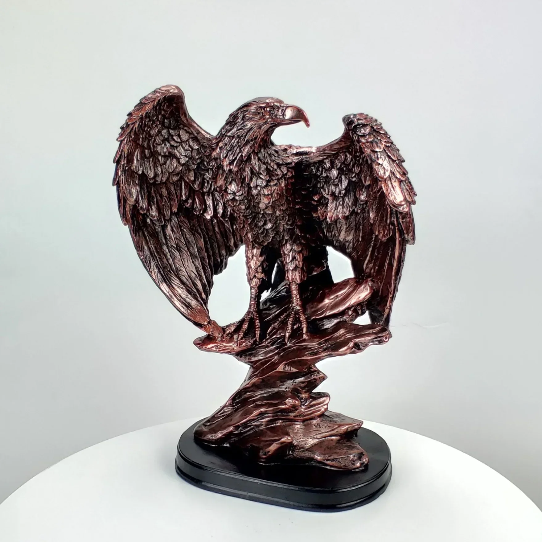 Imagem -02 - Vilead Resin Eagle Statue Feng Shui Fortune Estatuetas de Animais Decoração de Escritório Wild Home Room Decor Decoração Pop Art