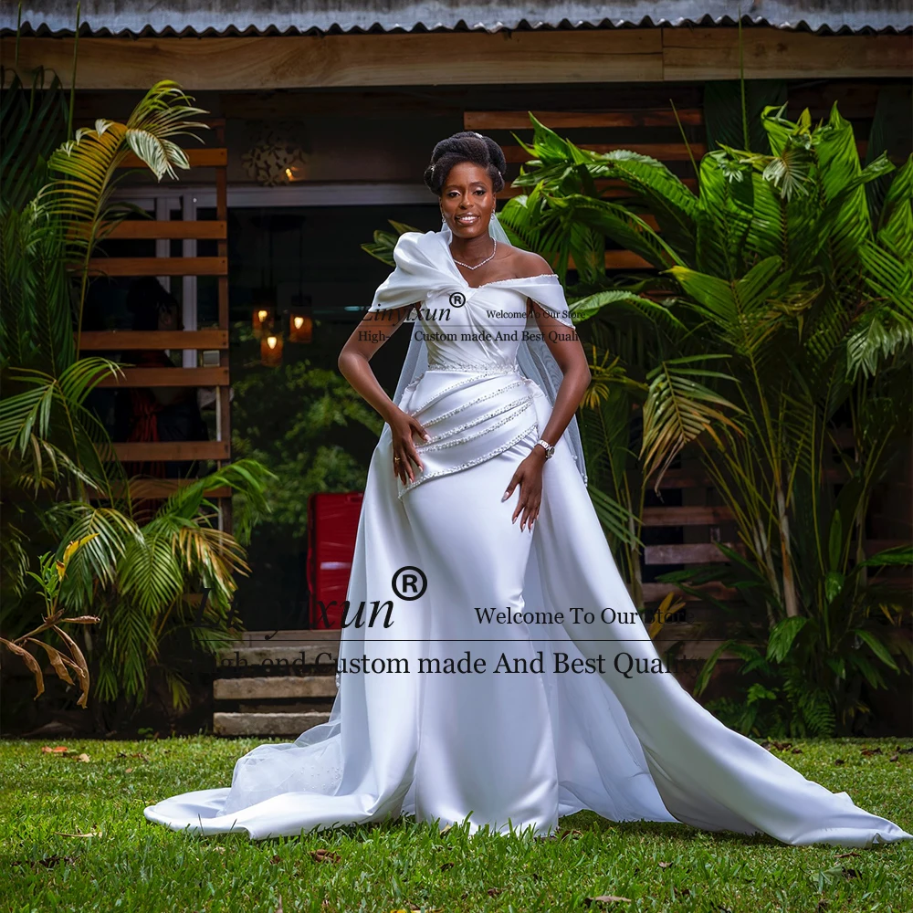 

Elegant Beading Pearls Wedding Dresses 2025 Off Shoulder Mermaid Bridal Gowns Detachable Train Customized Sleeveless robe rouge