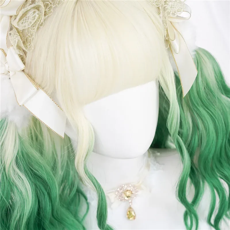 VICWIG Parrucca cosplay riccia di media lunghezza per capelli sintetici stile Lolita Beige sfumato rosa/verde con frangia per donna