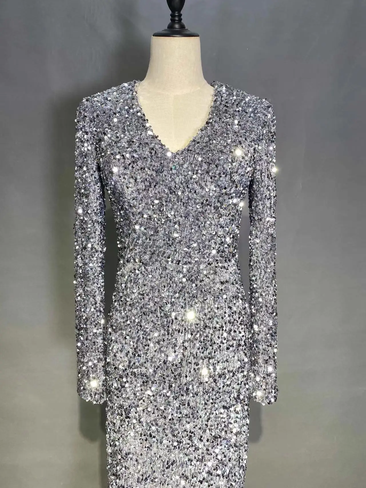 Abito con paillettes con scollo a V a maniche lunghe abiti lunghi da festa abito da sera elegante abiti da donna Trailing Party 2022 vestiti grigi