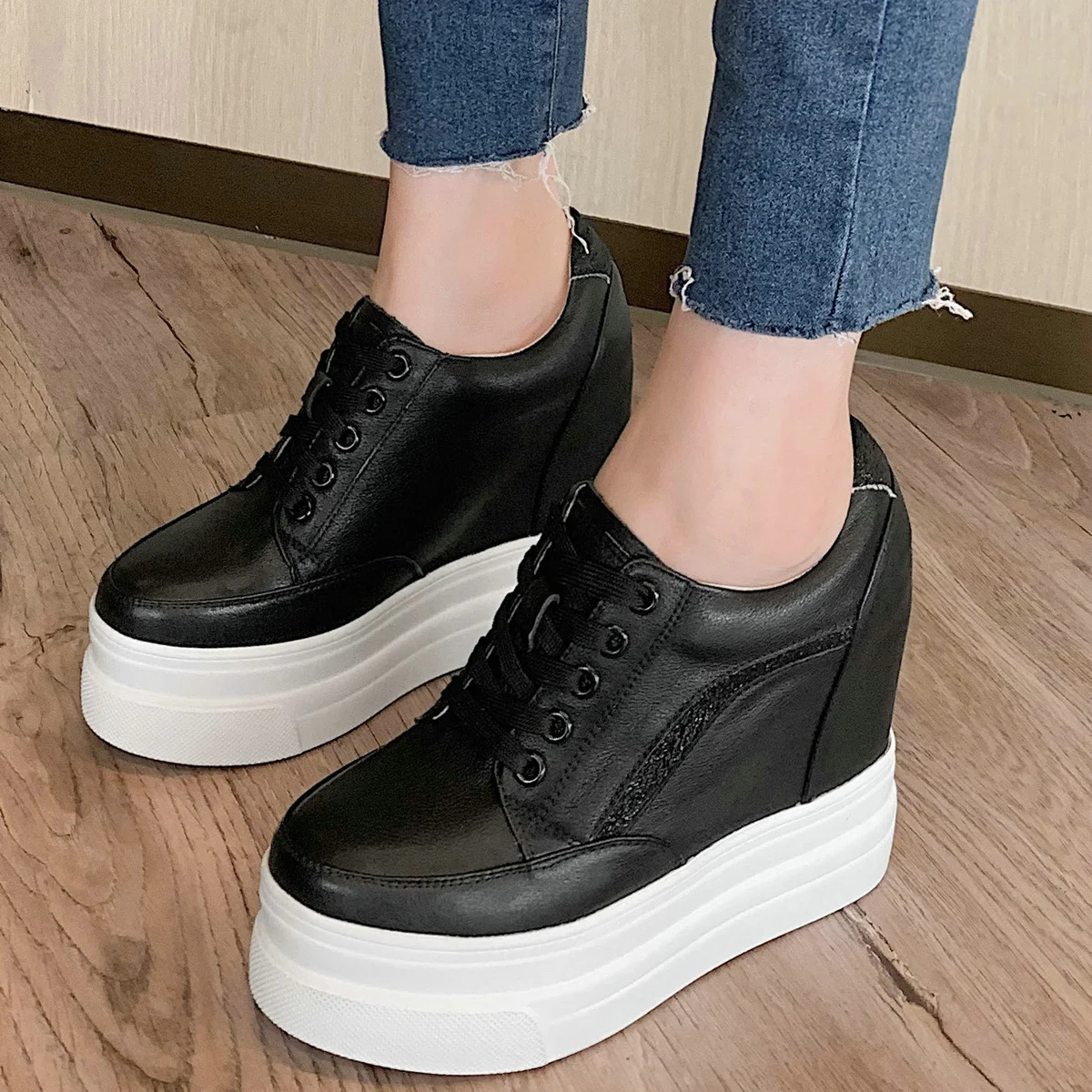 

Platform Pumps Women Lace Up Genuine Leather Wedges High Heel Vulcanized Shoes Female Round Toe Fashion Sneakers Casual Shoes