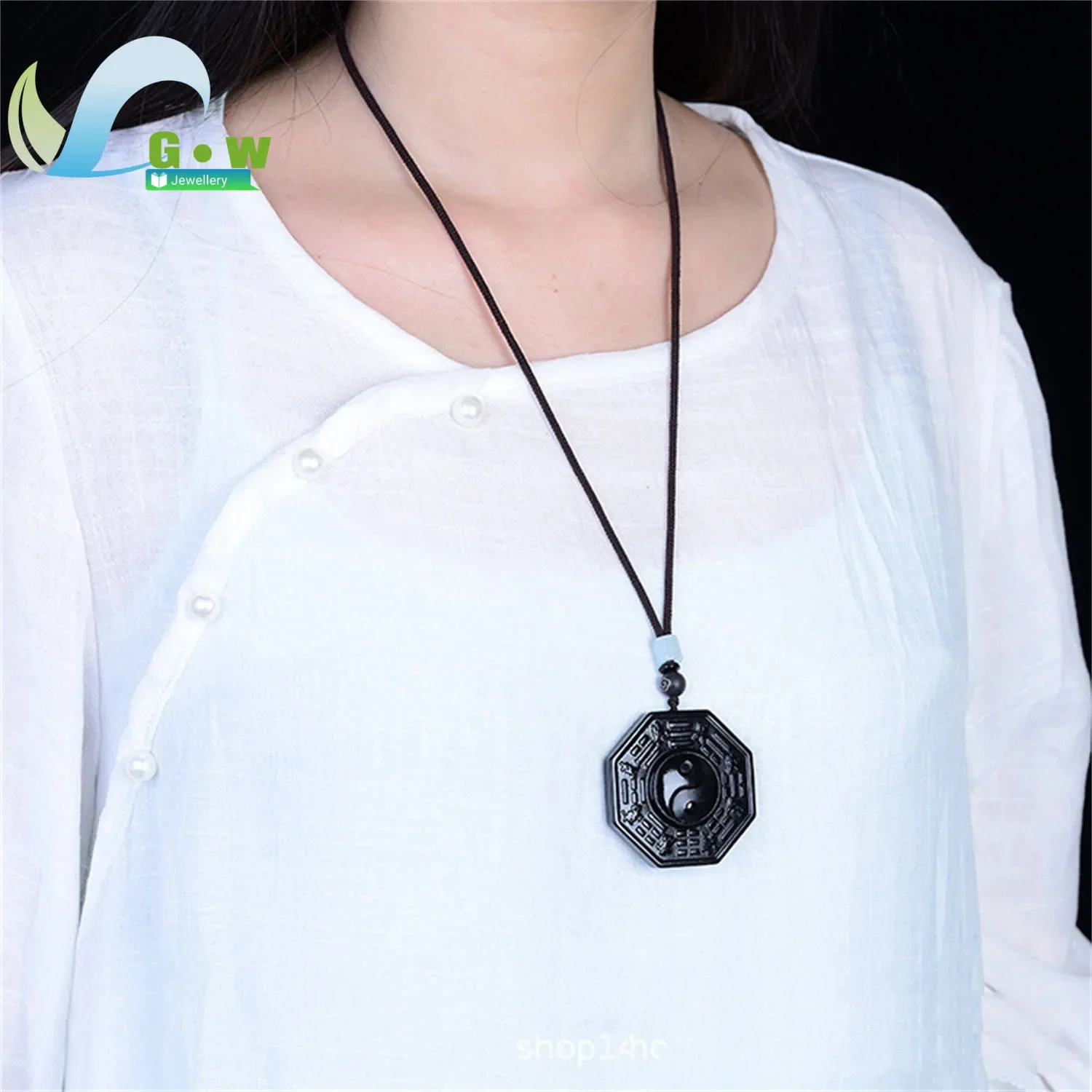 Natural Black Obsidian Necklace Six Character Mantra Bagua Pendant Unisex Meditation Jewelry Protective Amulet Stone Beaded Chai