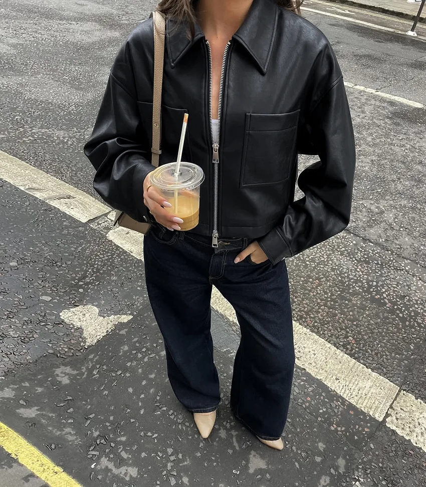 Giacca in pelle con colletto di fascia alta opaca 2025 Autunno e inverno Nuova giacca corta ampia e snellente