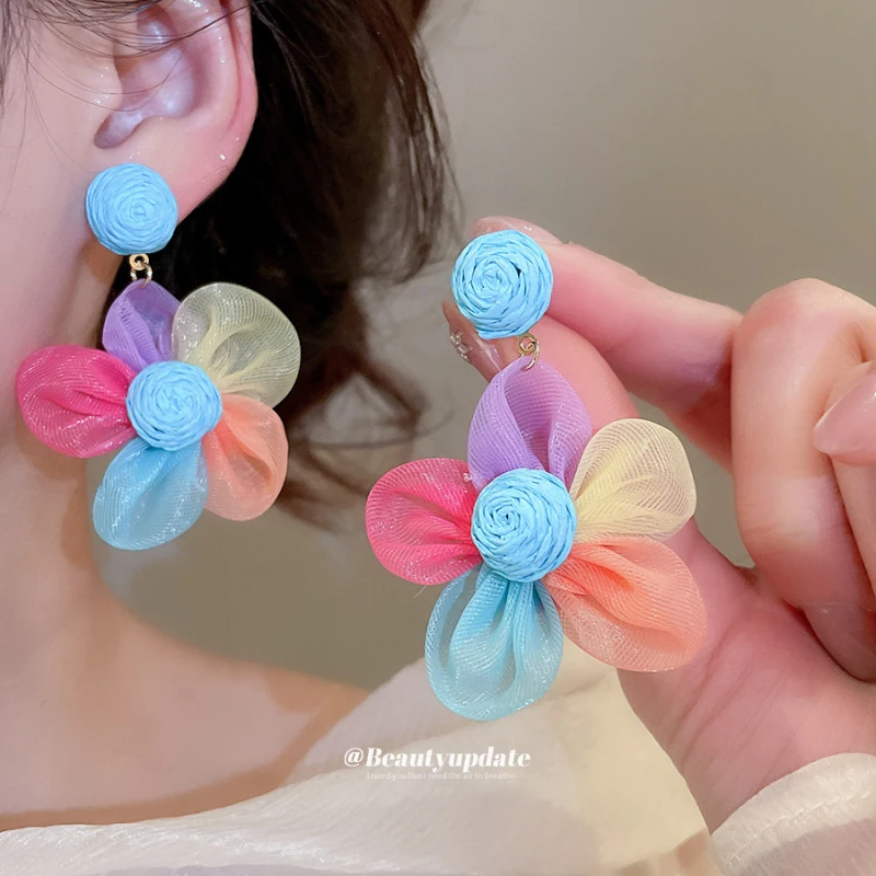 Bohemian Silver Needle Lafite Grass Chiffon Flower Fresh Sweet Niche Atmosphere Light Luxury, High-end Earring Summer Jewelry