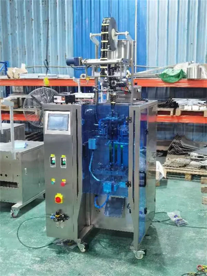 Automatic small Vertical Liquid Honey Packing Machine honey liquid sachet filling packing machine