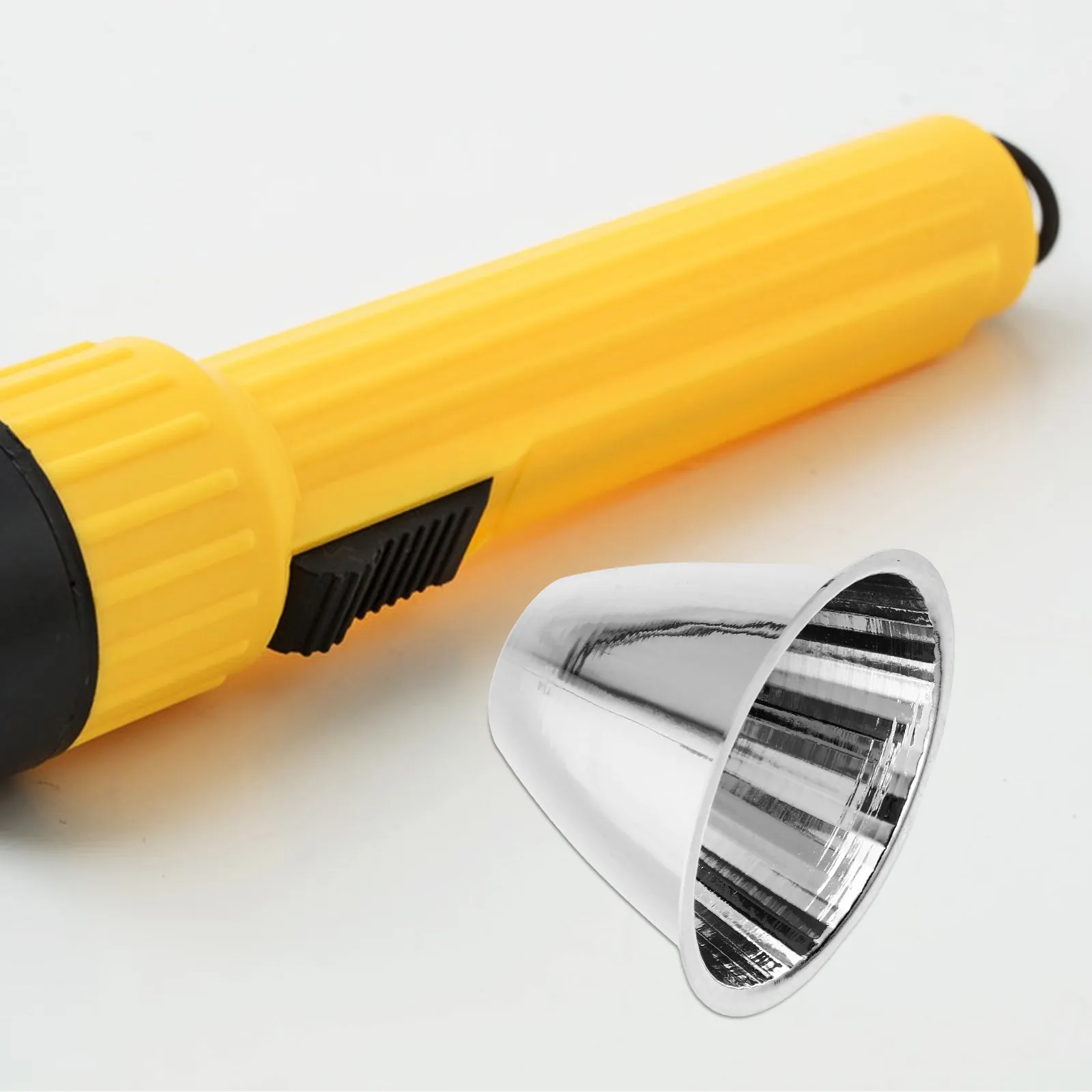 Metal Flashlight Re…