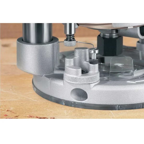 Plunge Base for DW616/618 Routers
