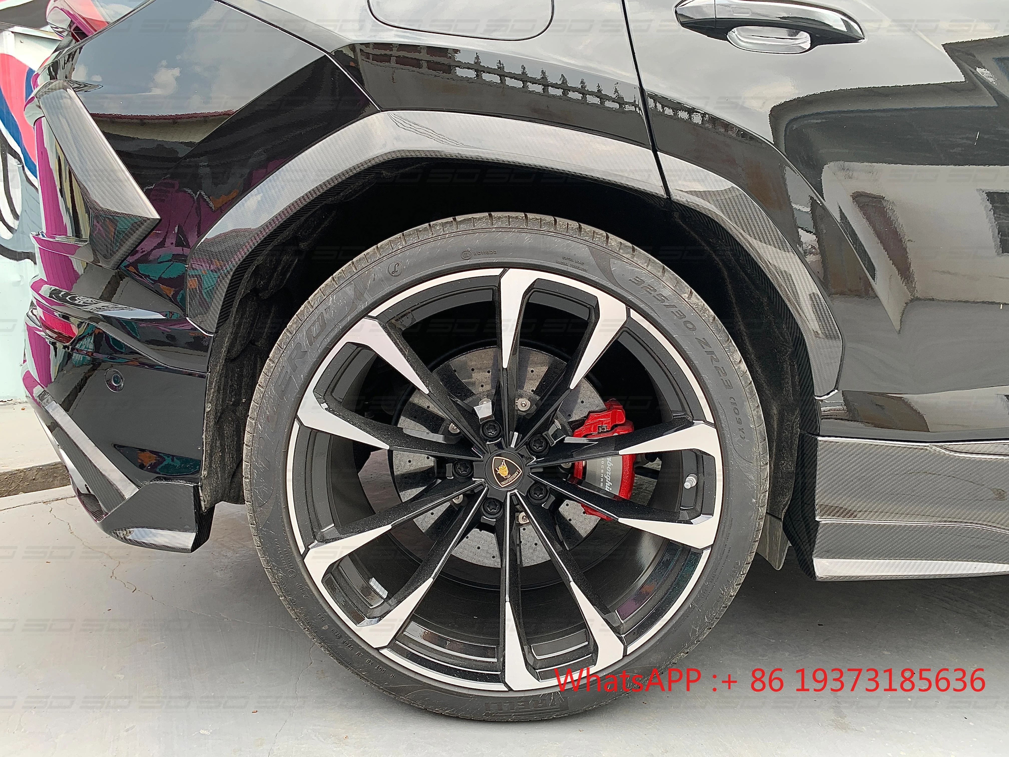 For  Urus TC Style Carbon Fiber Full Set  Body Kit Front Bumper Side Skirt Rear Bumper for Lamborghini Urus