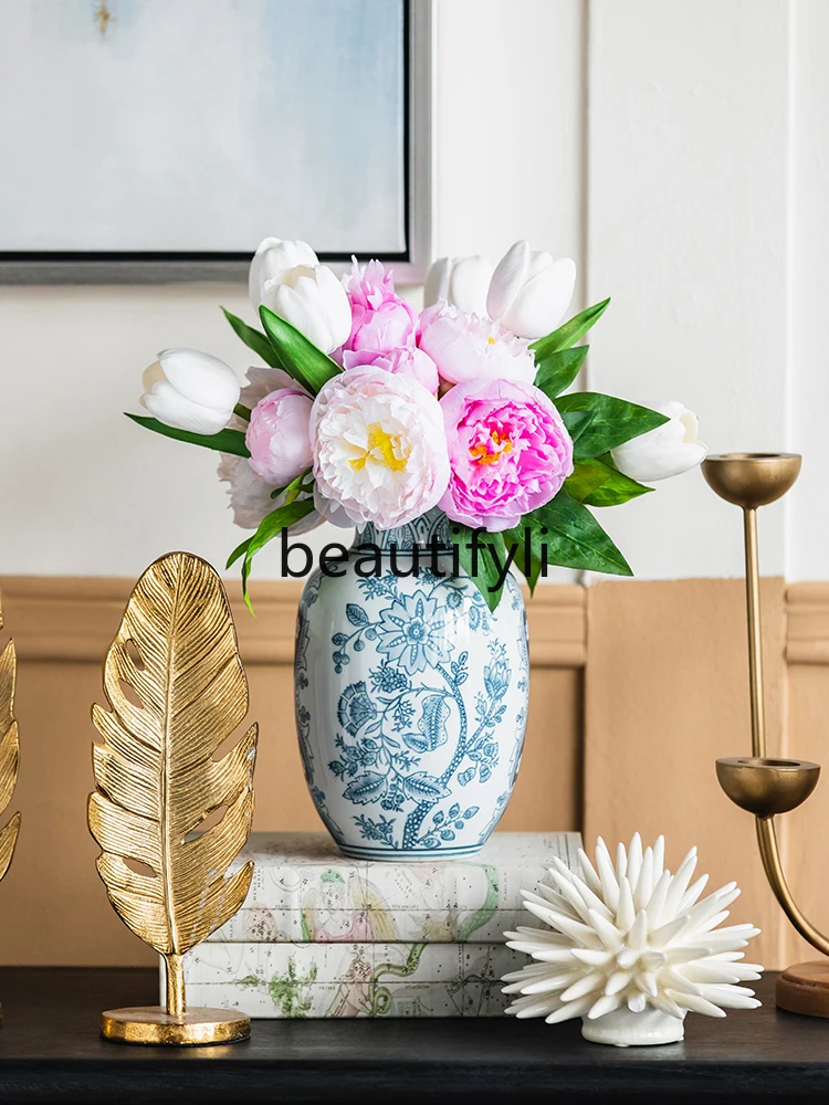 New Chinese retro ceramic vase living room entrance flower blue and white porcelain ornament desktop decorative porcelain