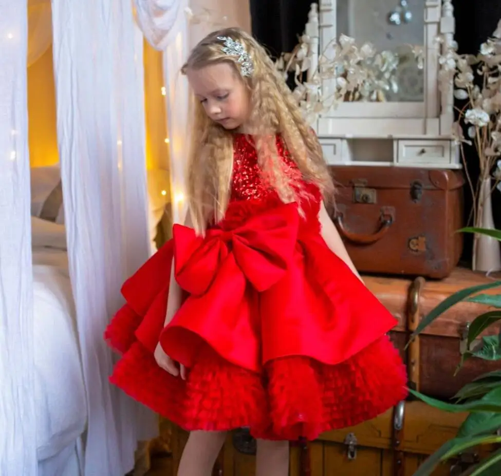 

Puffy Flower Girl Dresses Red Ruffles Jewel Neck Girls Pageant Dress Little Kids First Communion Dress Birthday Gowns