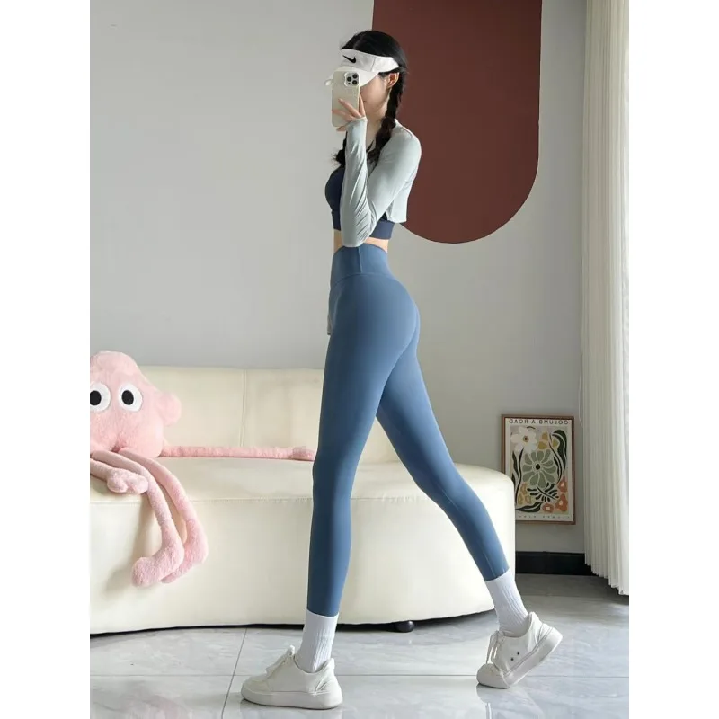 Pantaloni del sesso con cavallo all'aperto pantaloni caldi esotici femminili Hip pesca Leggings Push senza cuciture donna Yoga Fitness Sport Legging pantaloni da palestra