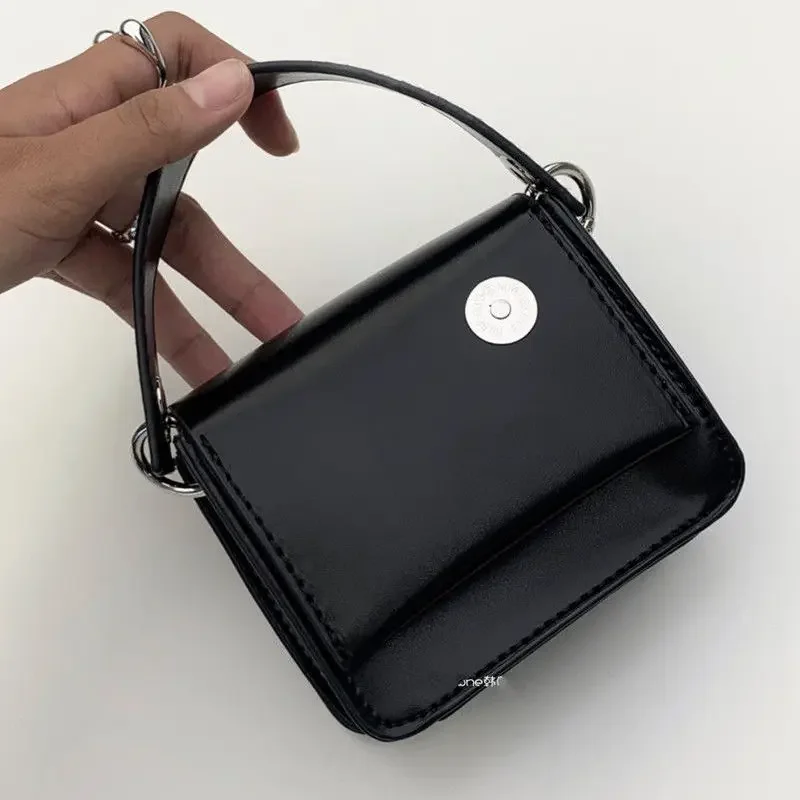 Mini carteira feminina bolsas de luxo simples moda feminina aleta ombro sacos do mensageiro legal das meninas preto corrente crossbody saco