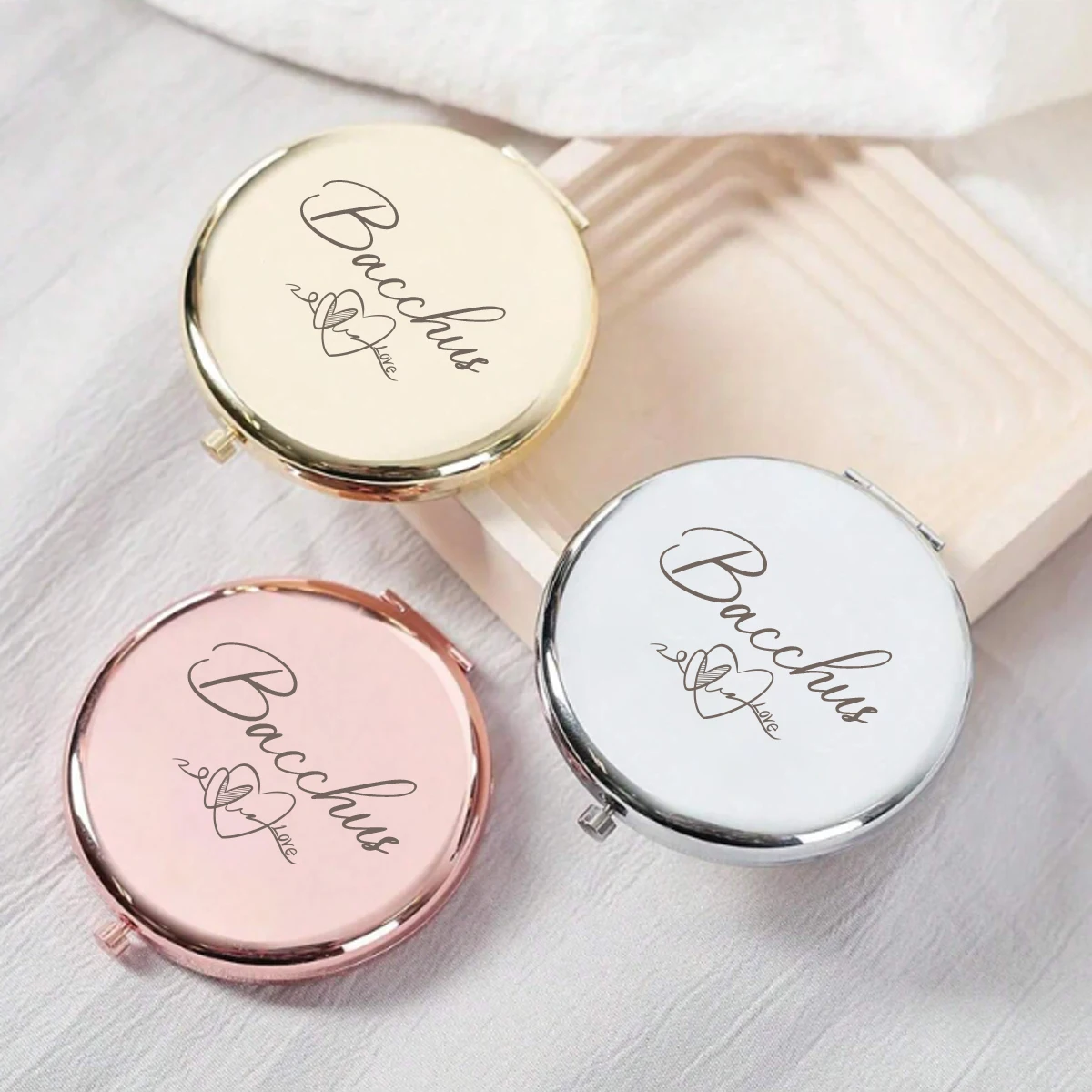 1pc NEW Heart-shaped design Personalized Text Pocket Mirror Mirror With Name Makeup Mirror Party Gift