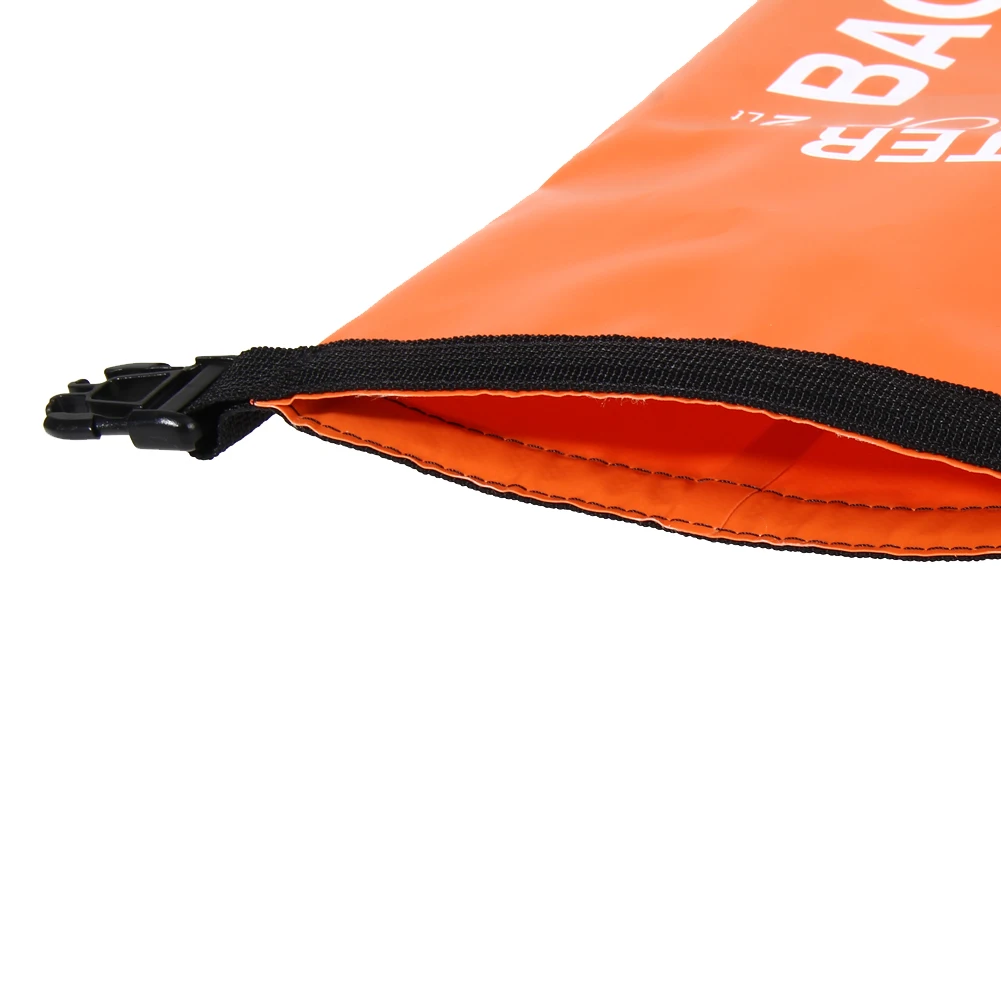 Borsa impermeabile da 2 litri Borsa da acqua ultraleggera galleggiante per vela Borsa da nuoto Borsa da kayak ultraleggera per rafting per immersioni all'aperto