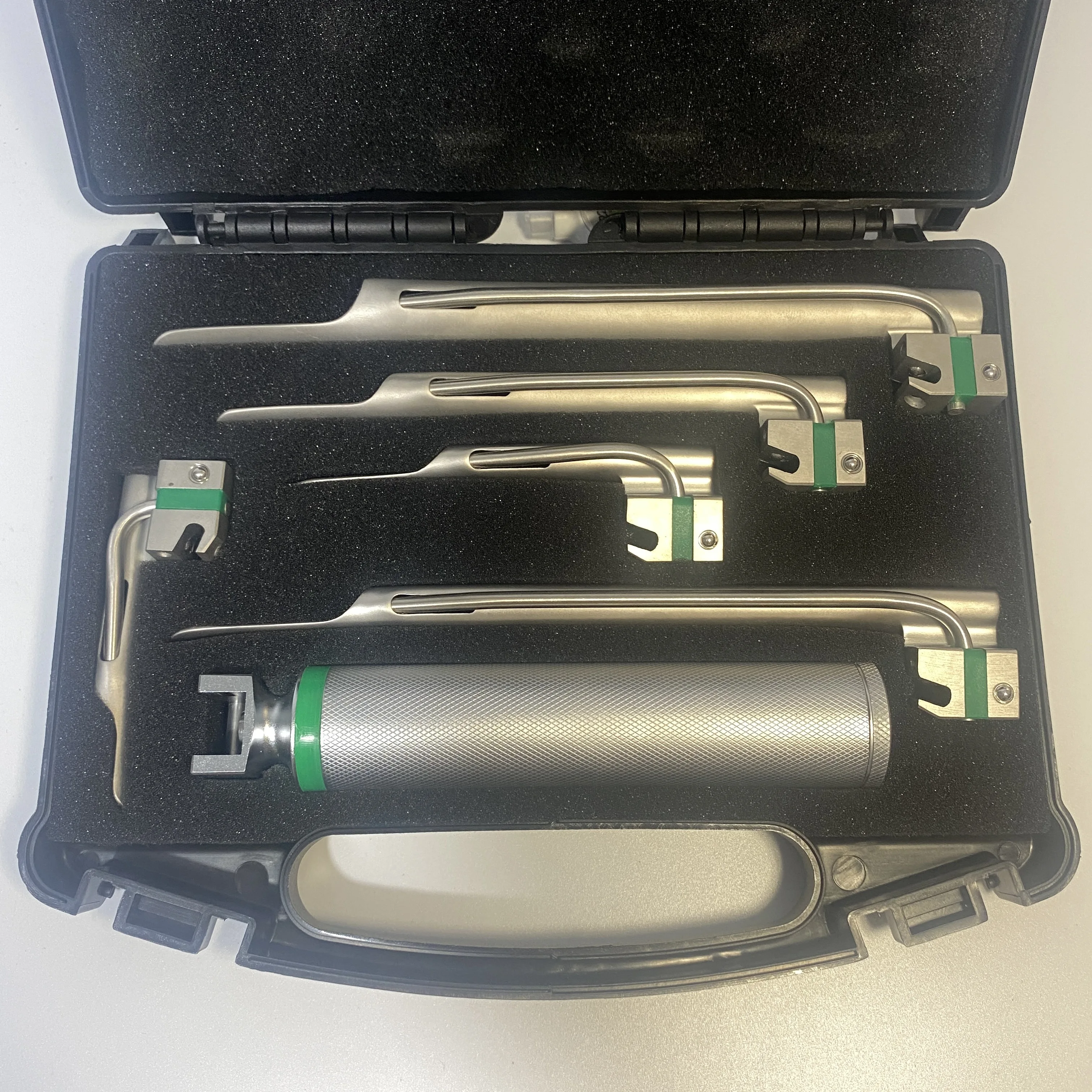 

Pet animal specialized laryngoscope intubation anesthesia laryngoscope pet laryngoscope right opening fiber optic laryngoscope r