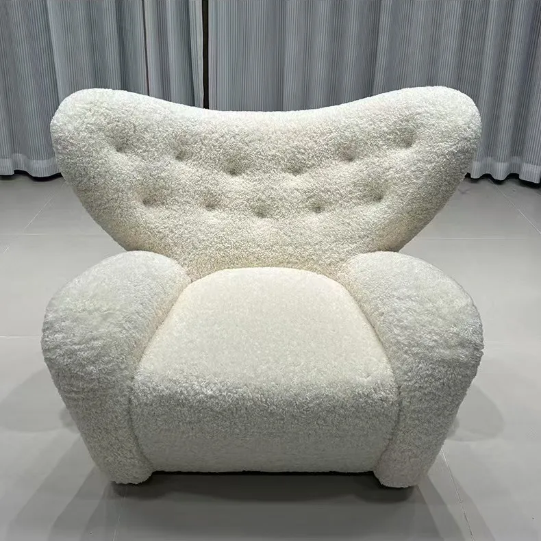 

Medieval cream wind small apartment living room single sofa French retro lamb wool balcony retro casual tiger chair