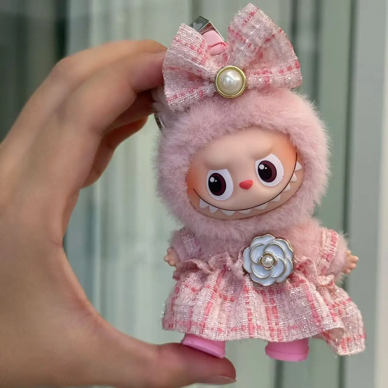 

For 10cm 4th Gen Mini Labubu Outfit Set Only Cute Elegant Skirt Clothing Collection for Keychain Vinyl Doll Display Xmas Gift
