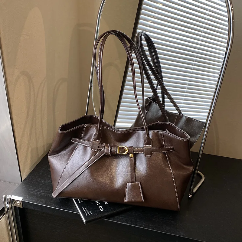 

Модная городская сумка-локомотив большой емкости, женская зимняя сумка 26, новая модная модная сумка-тоут в стиле ретро, портативная пригородная сумка