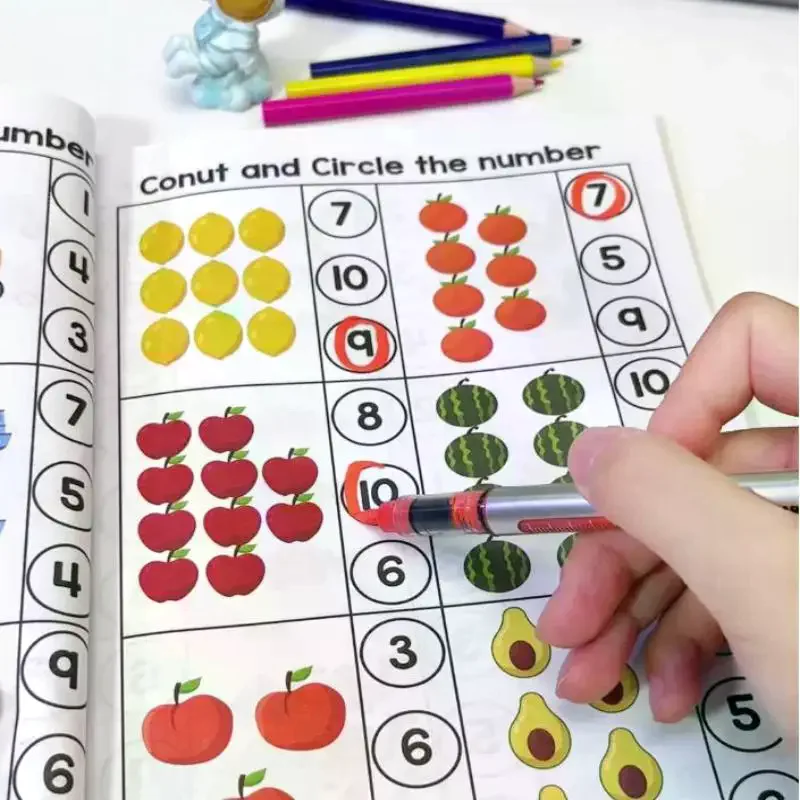 숫자로 채워진 64페이지 인터랙티브 수학 워크북 논리적 사고 훈련 유치원을 위한 재미있는 수학 연습서